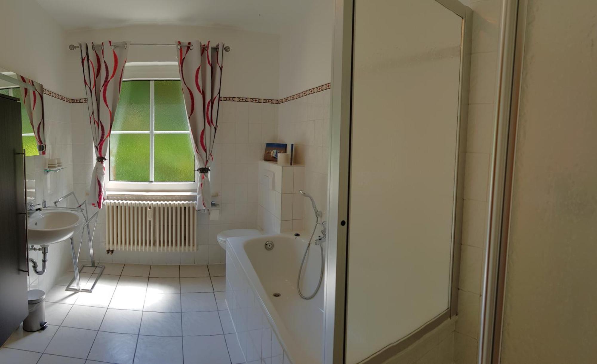 Ferienwohnungen Villa Goldbrunnen Bad Elster Dış mekan fotoğraf